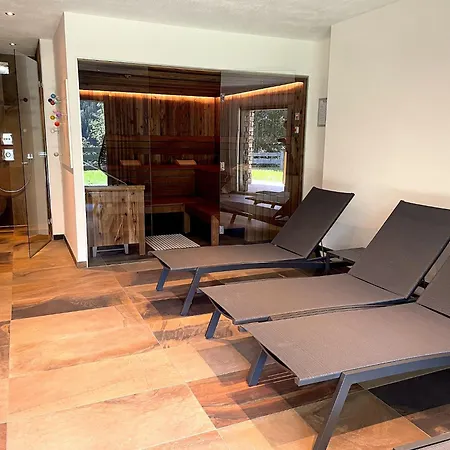Chalet Glemmerl Mountain Lodge, Saalbach, Cleaning Included