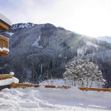 Glemmerl Mountain Lodge, Saalbach, Cleaning Included Chalet *